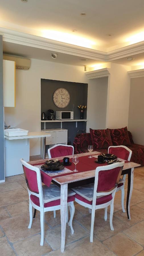 Apartmani N.May'S Karlovac Exteriér fotografie
