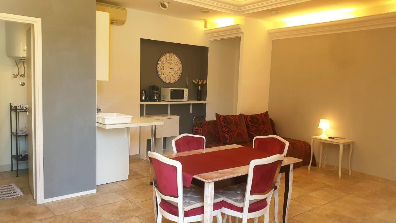 Apartmani N.May'S Karlovac Exteriér fotografie