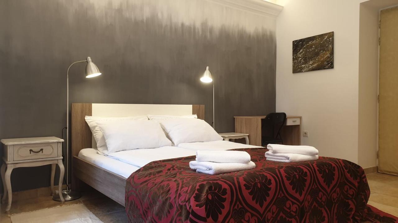 Apartmani N.May'S Karlovac Exteriér fotografie