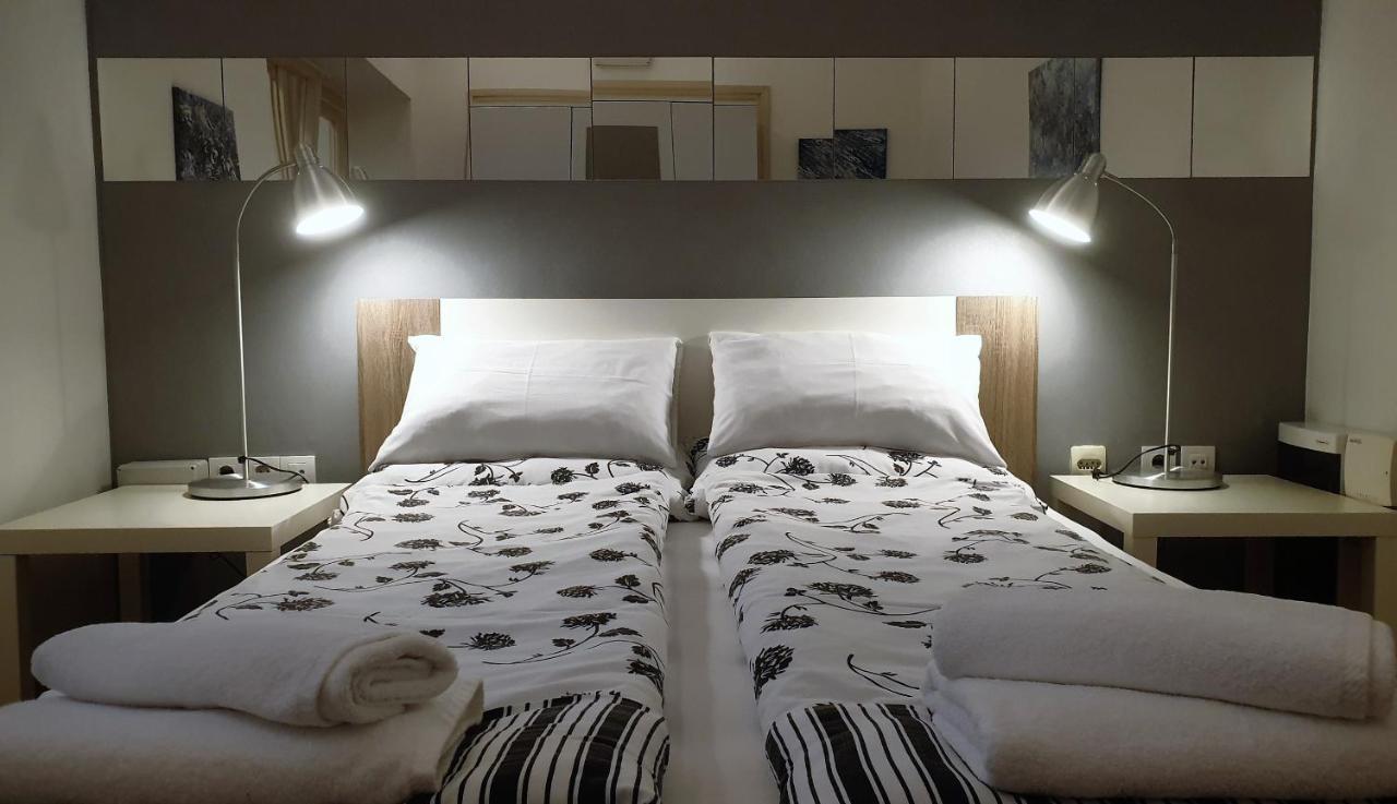 Apartmani N.May'S Karlovac Exteriér fotografie