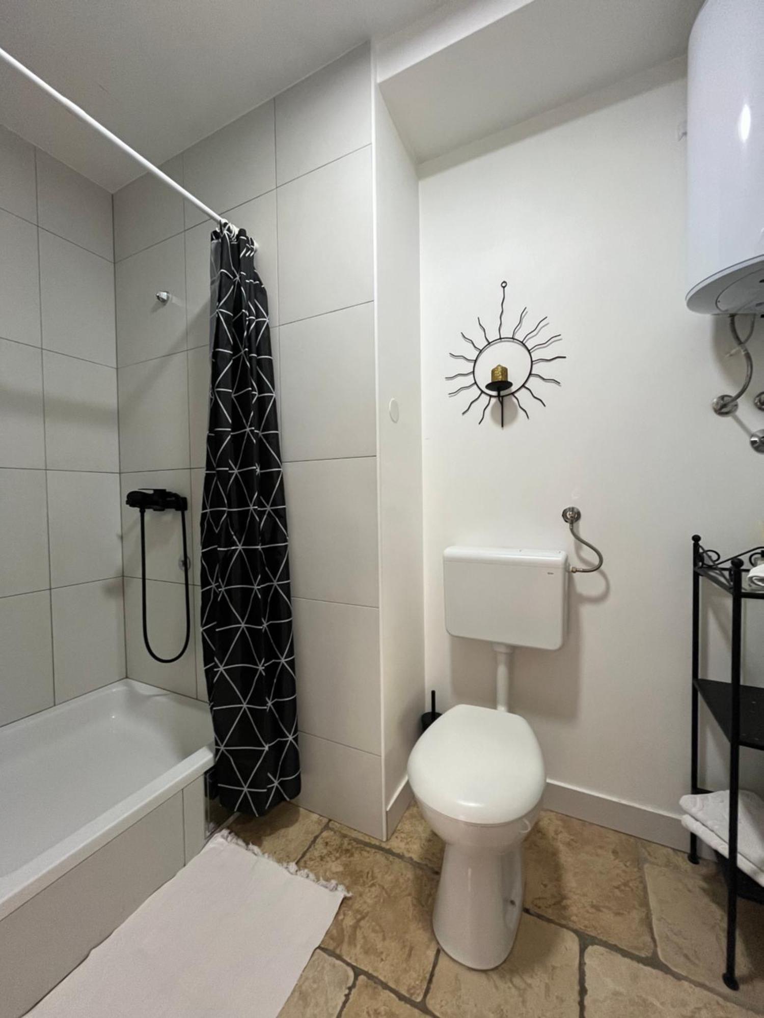 Apartmani N.May'S Karlovac Exteriér fotografie